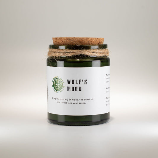 Greenman Woodwick Soy Candle - Wolf's Moon