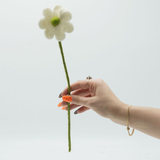 Felt Flowers - Daisy (assorted colours)